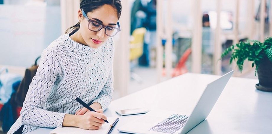Marketing performance data being reviewed for a content marketing strategy